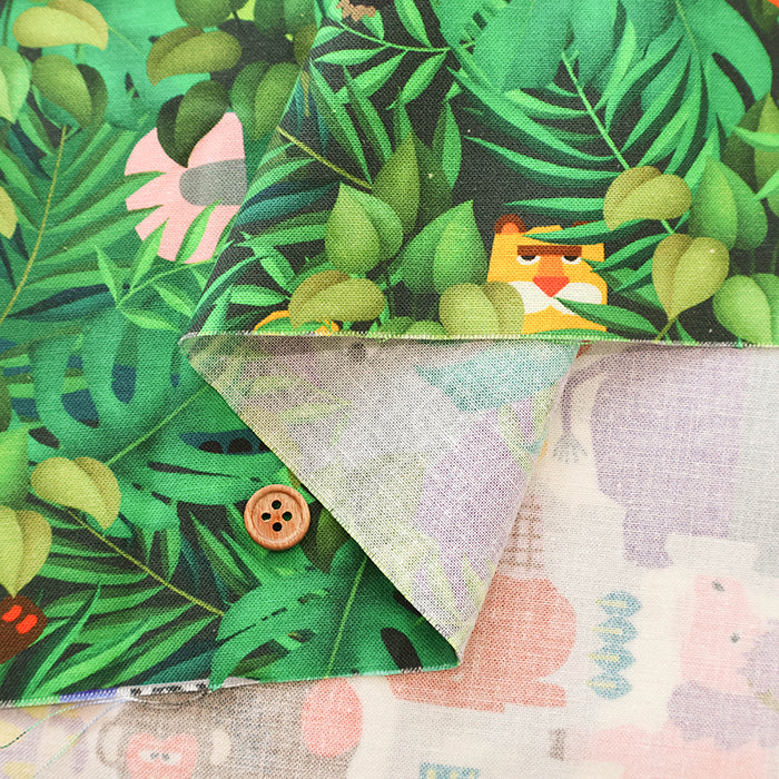 Cotton Muslin Inkjet-printed Fabric - RiCONIC Playful Animal Hide-and-seek - nomura tailor