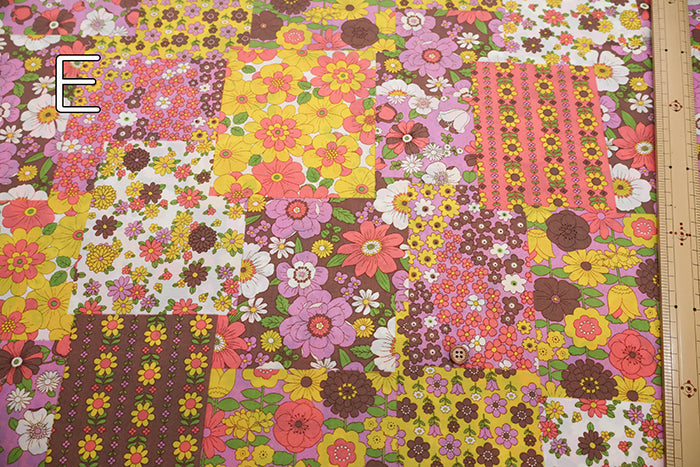 Water repellent Nylon Oxford Print Fabric 70s Design Flower Days - nomura tailor