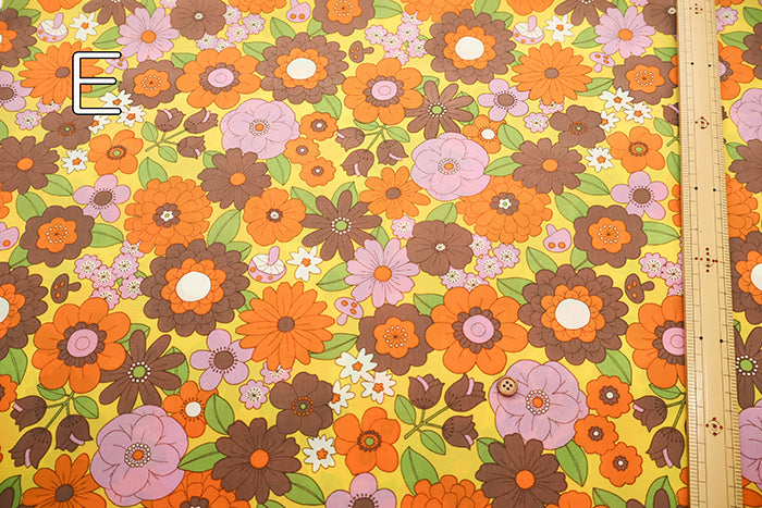 Water repellent Nylon Oxford Print Fabric 70s Design Flower Days - nomura tailor