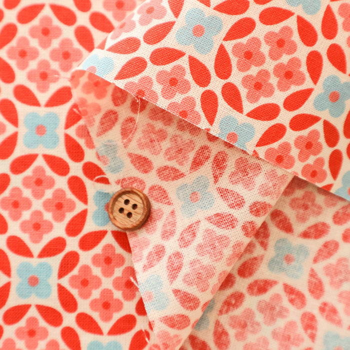 Cotton Muslin printed Fabric 70's Design Fiower Days - nomura tailor