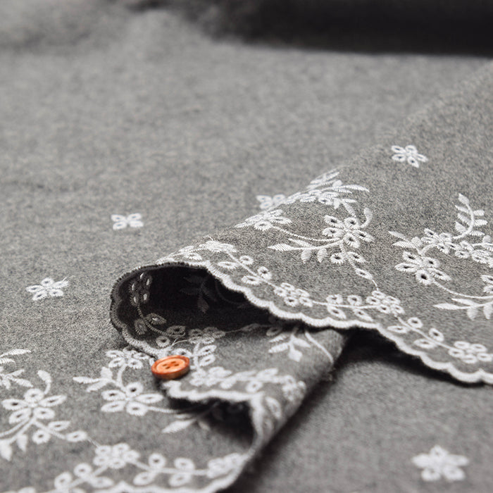 Cotton Viyella Scalloped Lace Fabric - nomura tailor