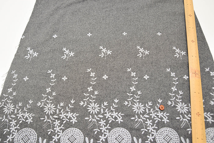 Cotton Viyella Scalloped Lace Fabric - nomura tailor