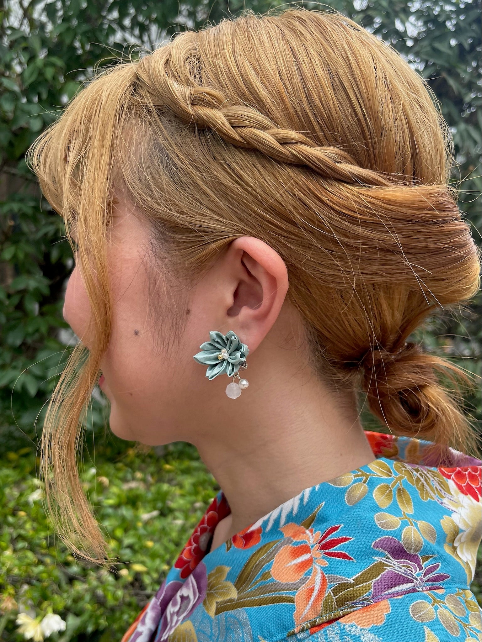 Antique Tsumami Kanzashi Earrings - Lily - nomura tailor