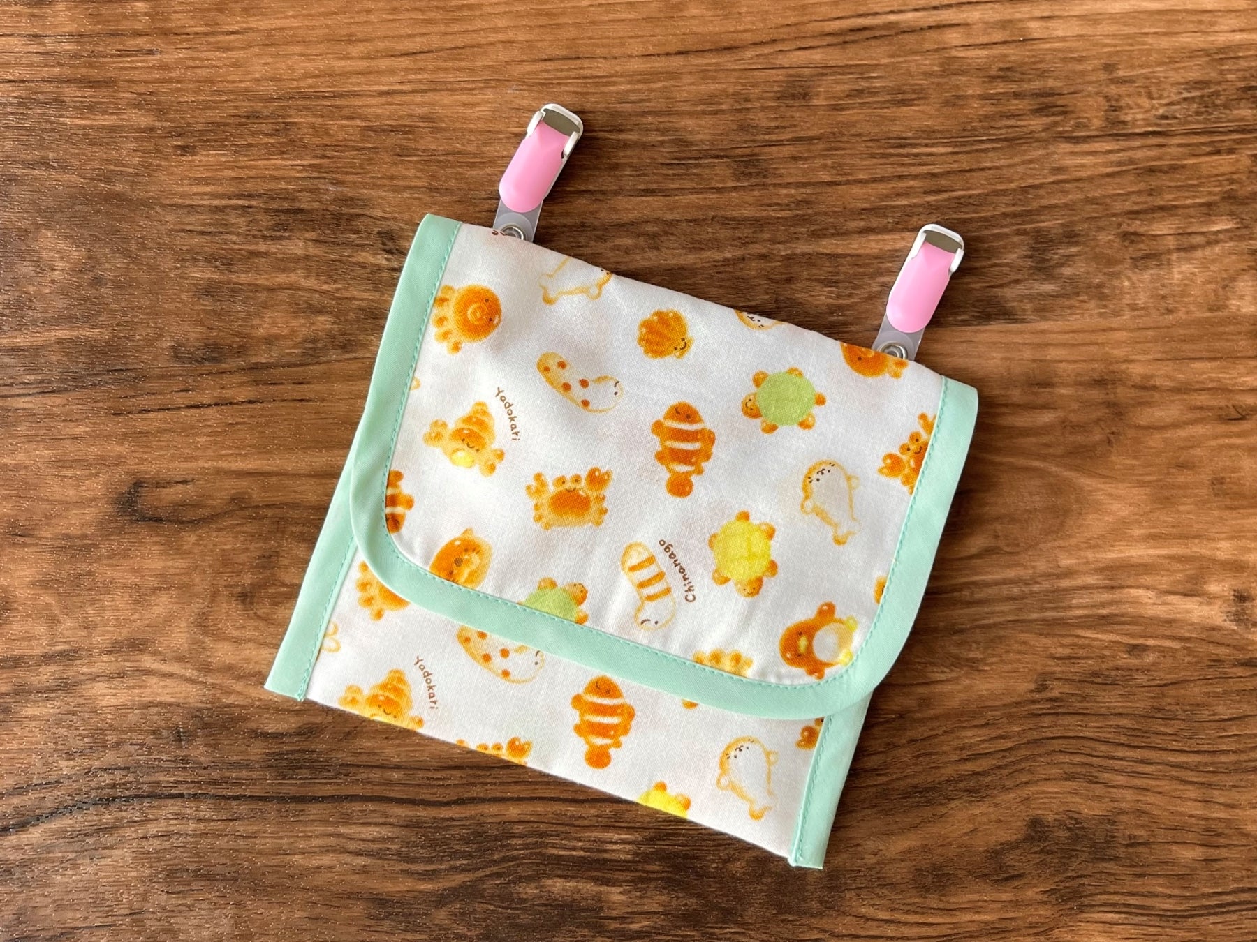 Cotton Muslin Print Fabric - Bread Animal - nomura tailor