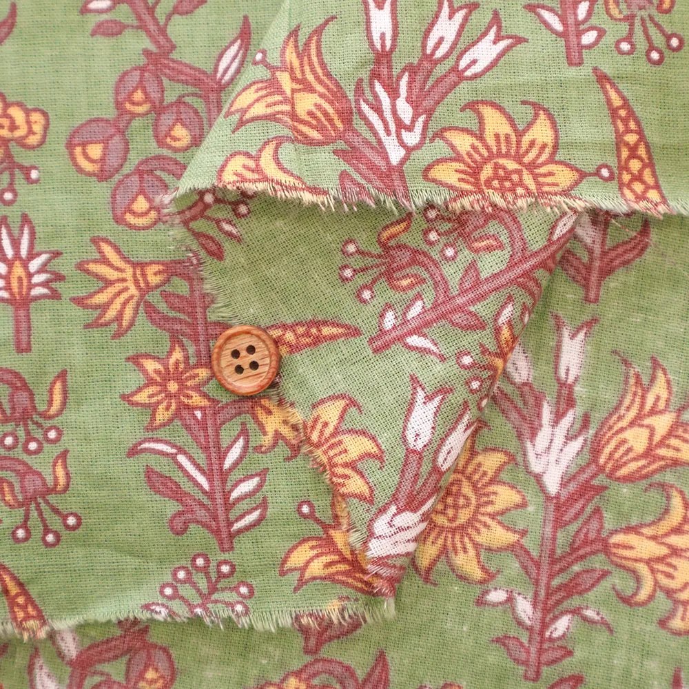 Made in India Cotton Sheeting printed Fabric - Ethnic Flower Botanical - nomura tailor