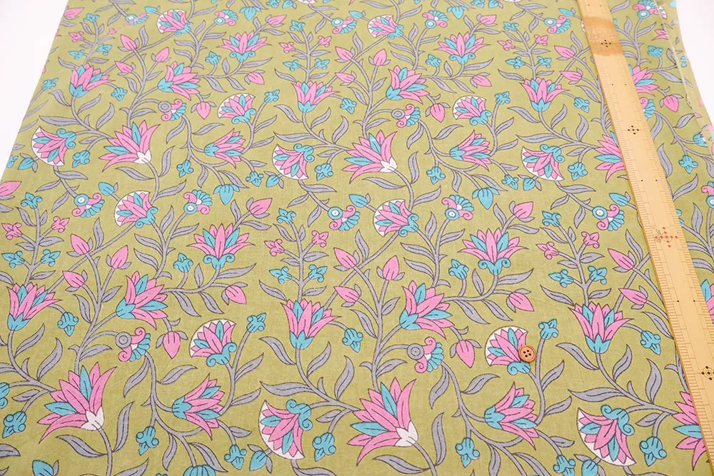 Made in India Cotton Sheeting printed Fabric - Ethnic Flower Botanical - nomura tailor