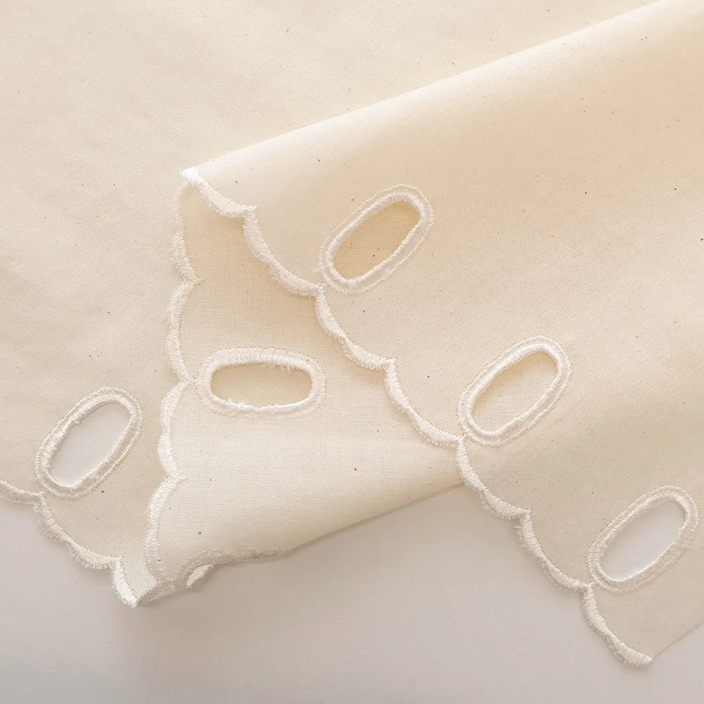 Cotton Café Curtain Embroidered Fabric - Flowers 約70cm丈 - nomura tailor