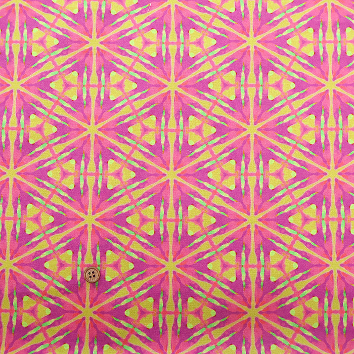 USA Cotton Printed Fabric - FREE SPIRIT Tie-dye Style Pattern - nomura tailor