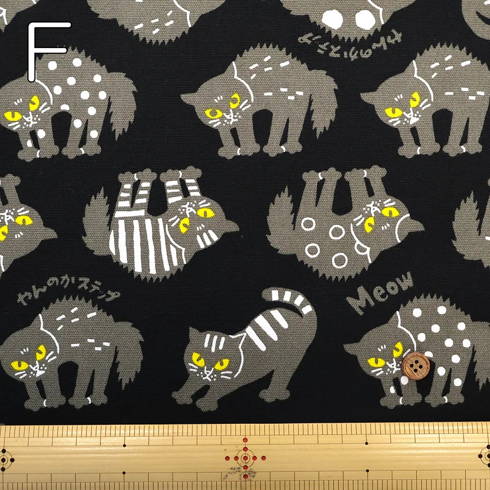 Cotton Oxford Printed Fabric やんのかキャッツ - nomura tailor