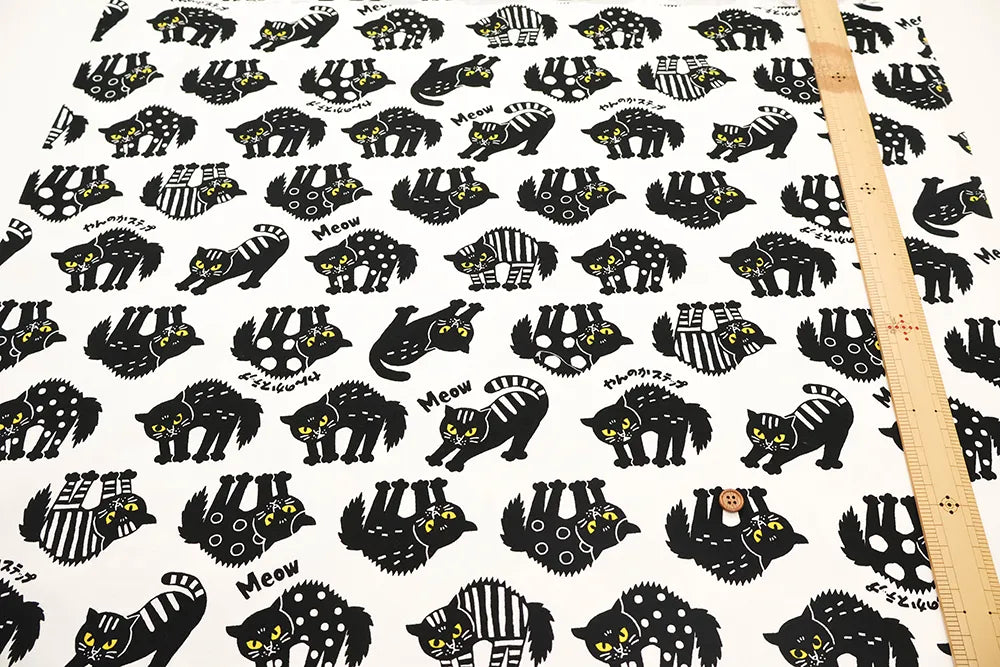 Cotton Oxford Printed Fabric やんのかキャッツ - nomura tailor