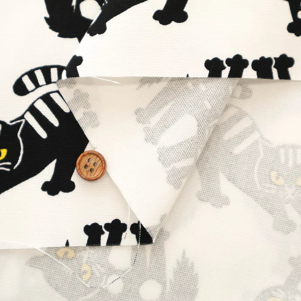 Cotton Oxford Printed Fabric やんのかキャッツ - nomura tailor