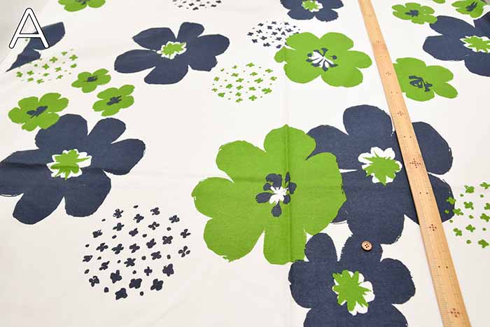 Air-tumbled C/L sheeting printed fabric Big Flower - nomura tailor