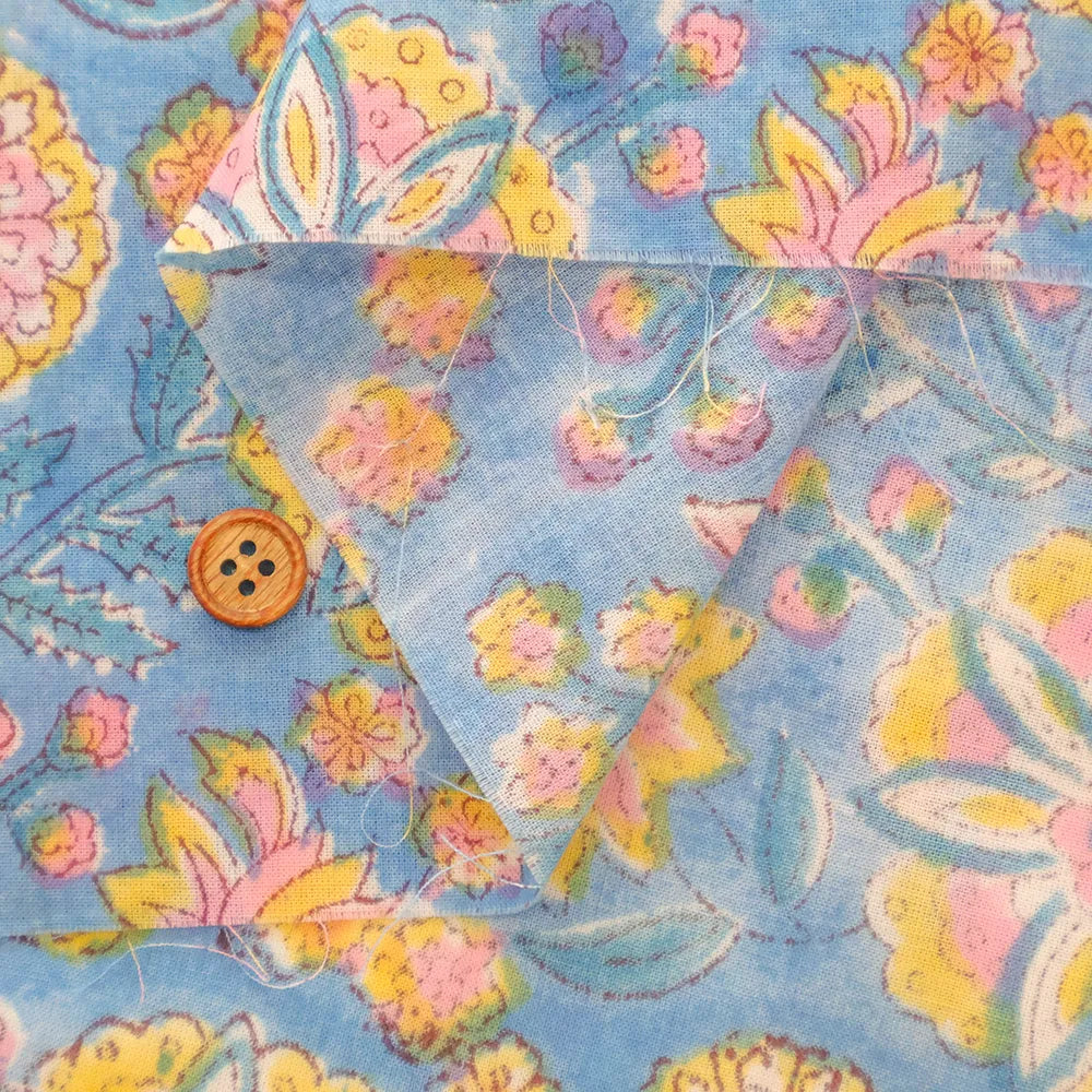 インド製 Cotton Cambric Printed Fabric エスニック フラワーブーケ - nomura tailor