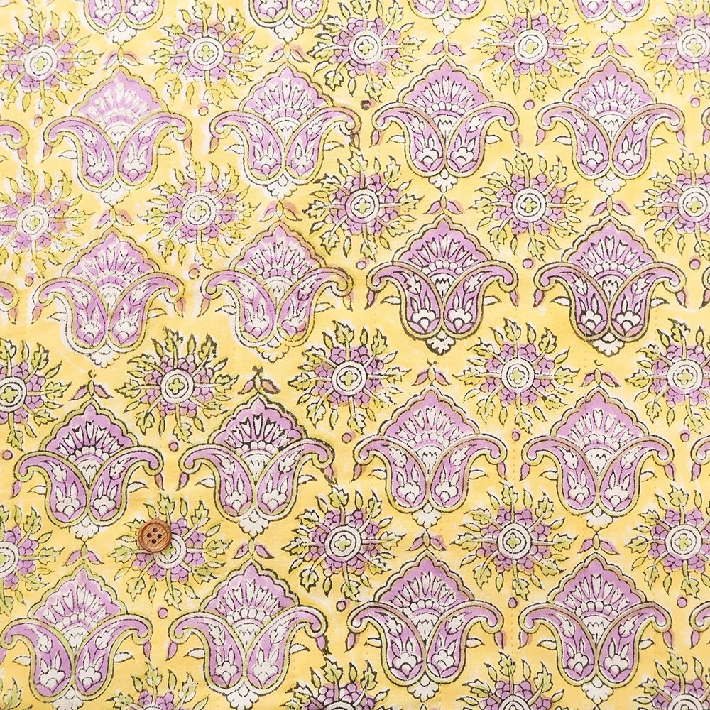 Made in India Cotton Cambric Printed Quilt Fabric - Ethnic Motif - nomura tailor