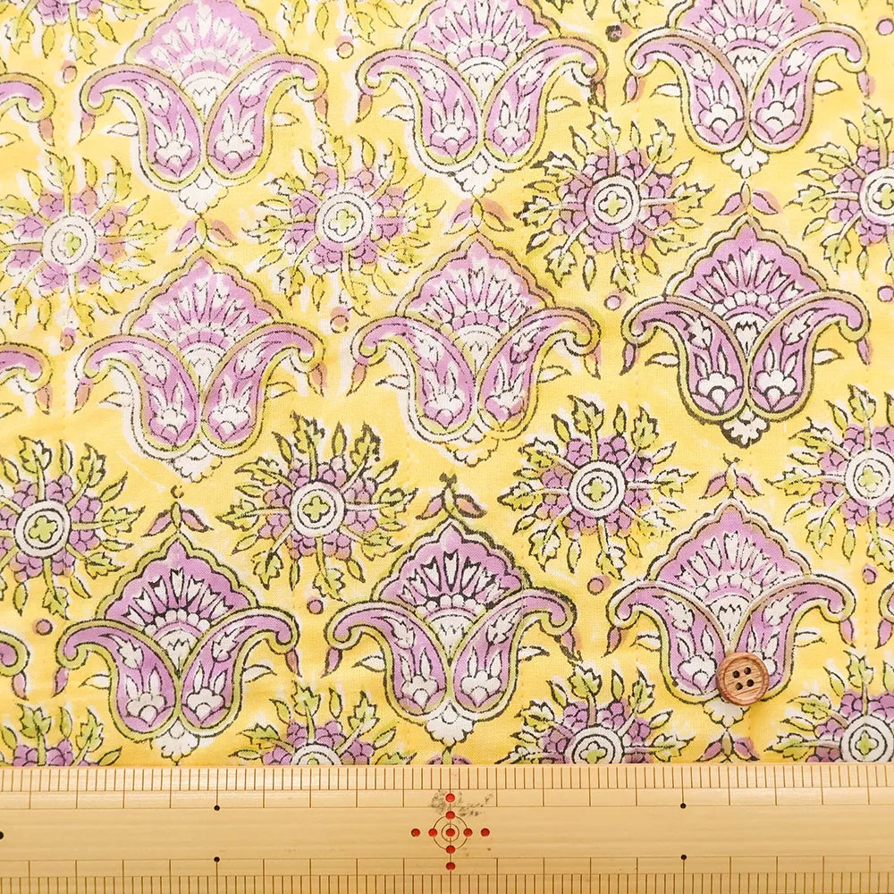 Made in India Cotton Cambric Printed Quilt Fabric - Ethnic Motif - nomura tailor