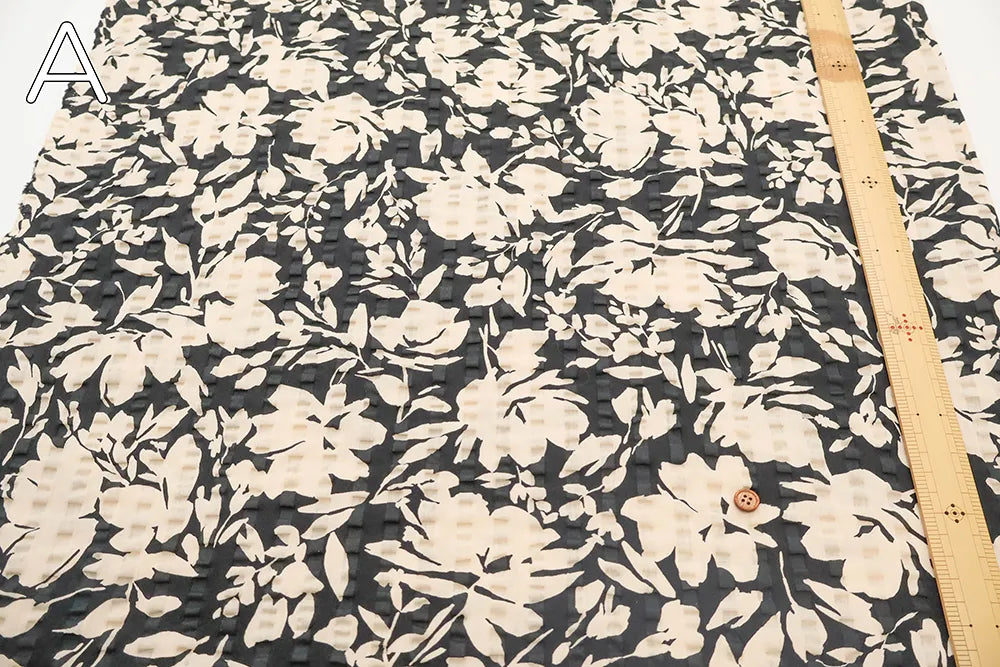 Cotton 80 Lawn Ripple-printed Fabric - Silhouette Flower - nomura tailor