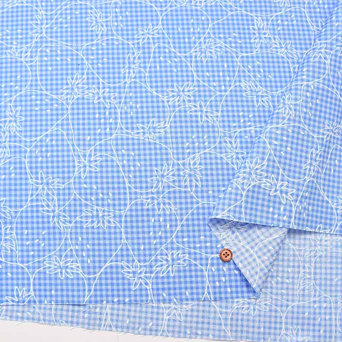 Durable water-repellent finish Cotton seating print fabric Strawberry gingham - nomura tailor