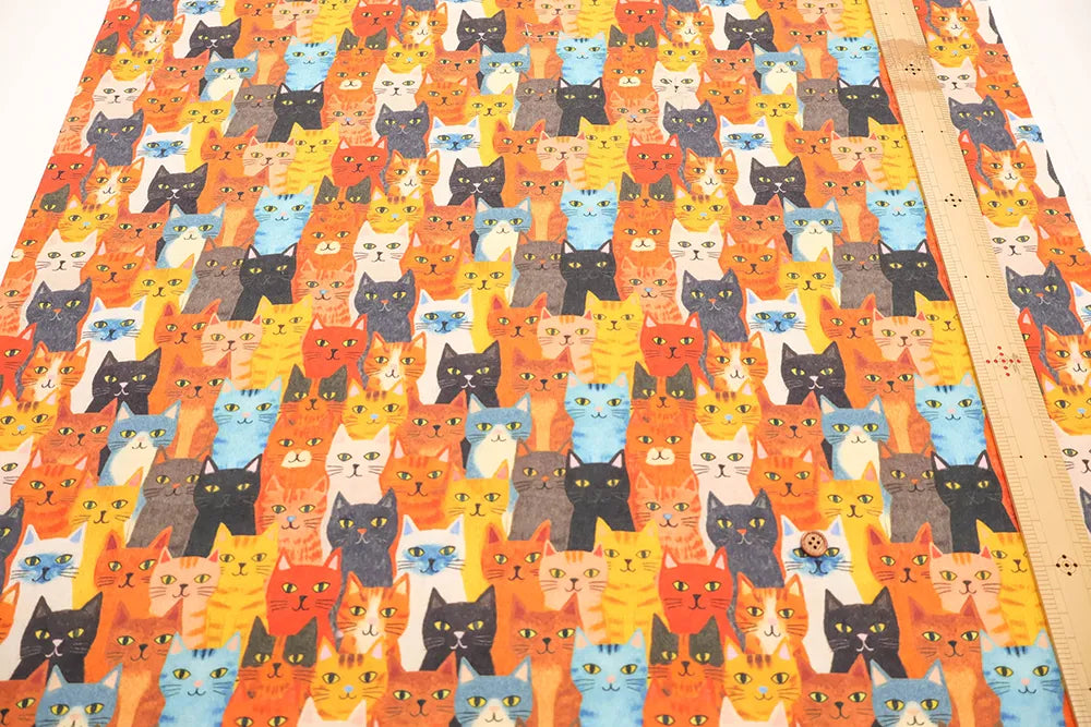 Made in Taiwan Cotton 20 Sheeting Inkjet-printed Fabric - Colorful Cat Faces - nomura tailor