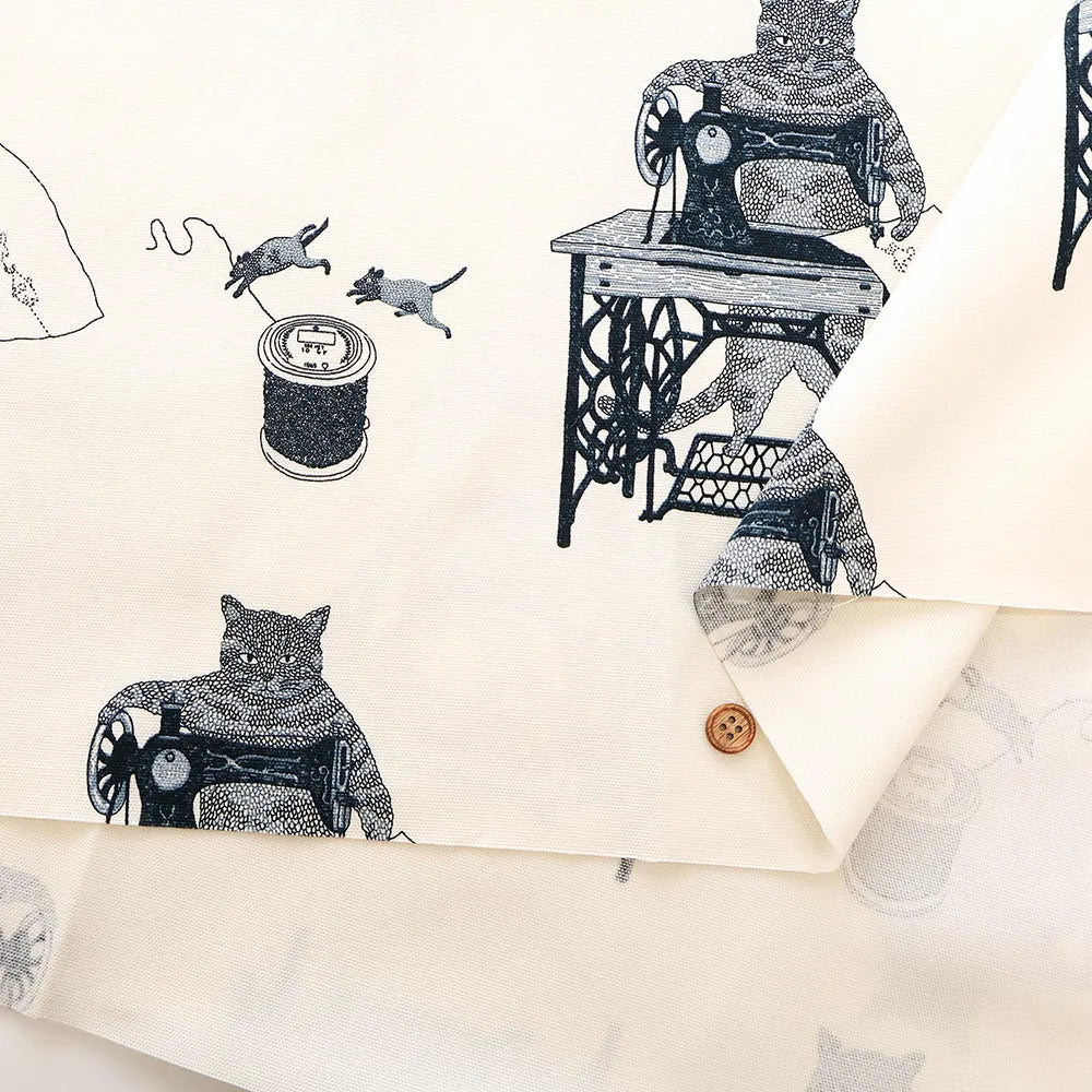 Cotton Oxford Printed Fabric - Cat Sewing Machine - nomura tailor