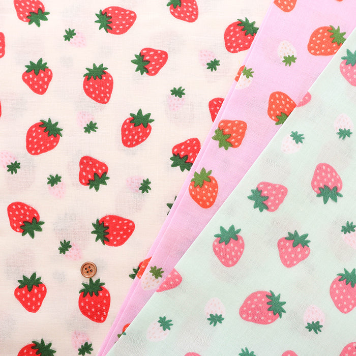 Cotton Double Gauze Print Fabric - Rolling Strawberries - nomura tailor