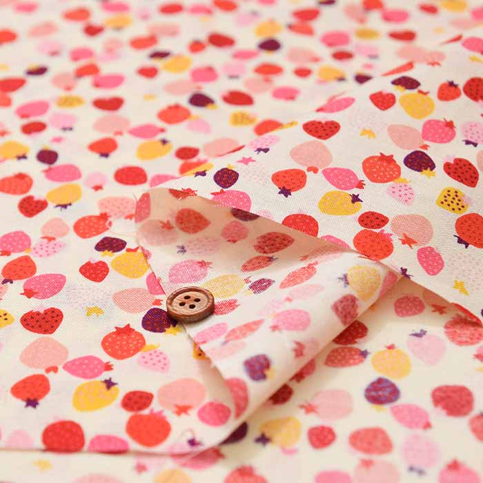 Cotton Scare print fabric Mini Strawberry - nomura tailor