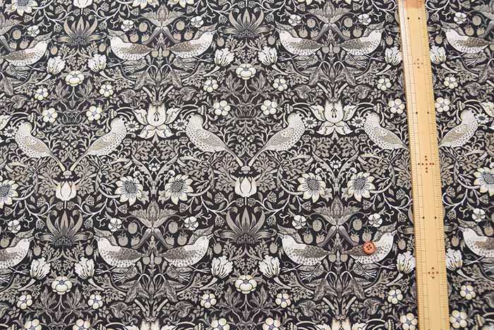 USA Cotton moda EBONY SUITE William Morris Strawberry thief - nomura tailor