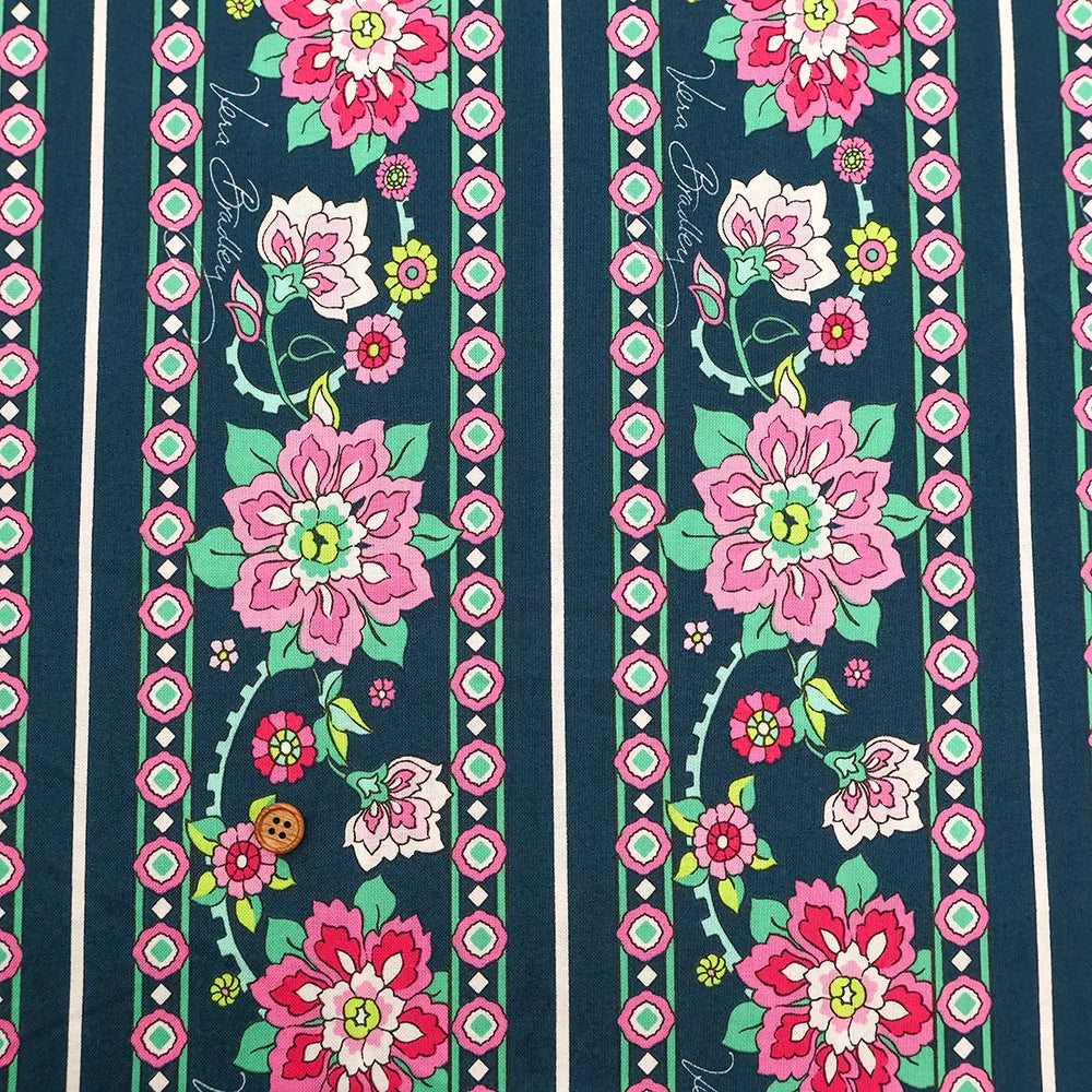 USA Cotton Sheeting Printed Fabric - Geometric Flowers - nomura tailor