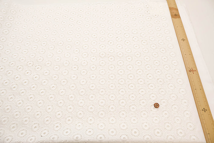 Cotton 60 Lawn Lace Fabric - nomura tailor