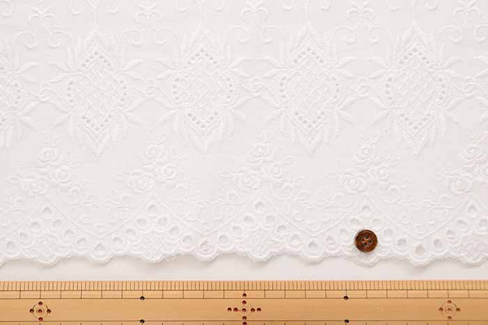 Cotton Cambric Border Lace Fabric - nomura tailor