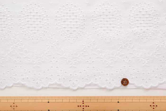 Cotton Cambric Border Lace Fabric - nomura tailor