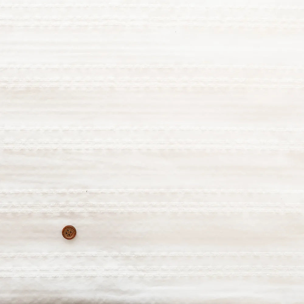 Made in Türkiye White Border Fabric - nomura tailor