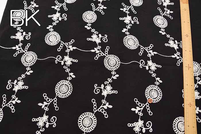 Made in China Slub cotton embroidery fabric Simple Flower - nomura tailor