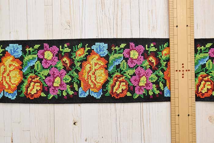 Indian embroidered ribbon, approx. 70mm wide - nomura tailor