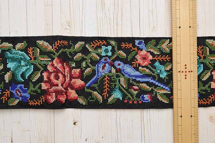 Indian embroidered ribbon, approx. 80mm wide - nomura tailor