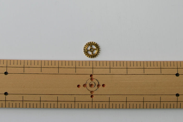 Steam Punk 10mm Cross Small - nomura tailor