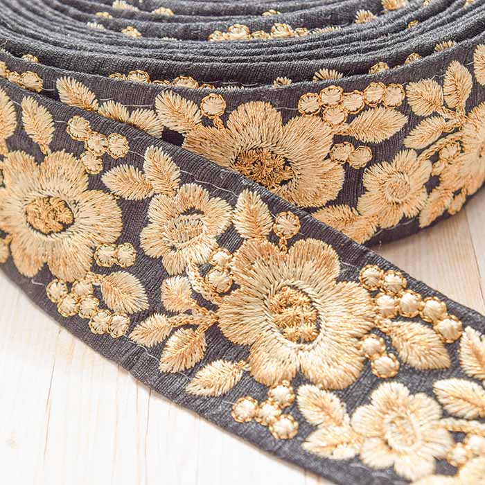 Indian embroidered ribbon, approx. 44mm wide - nomura tailor