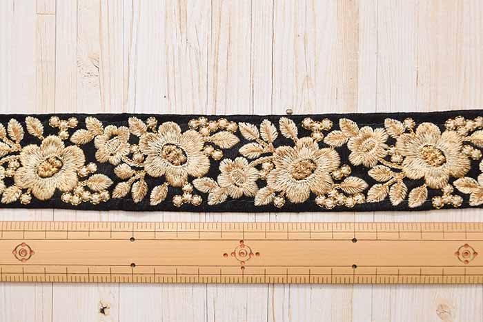 Indian embroidered ribbon, approx. 44mm wide - nomura tailor