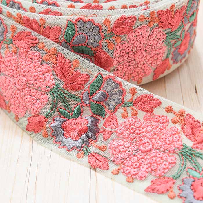 Indian embroidery ribbon about 48mm width - nomura tailor