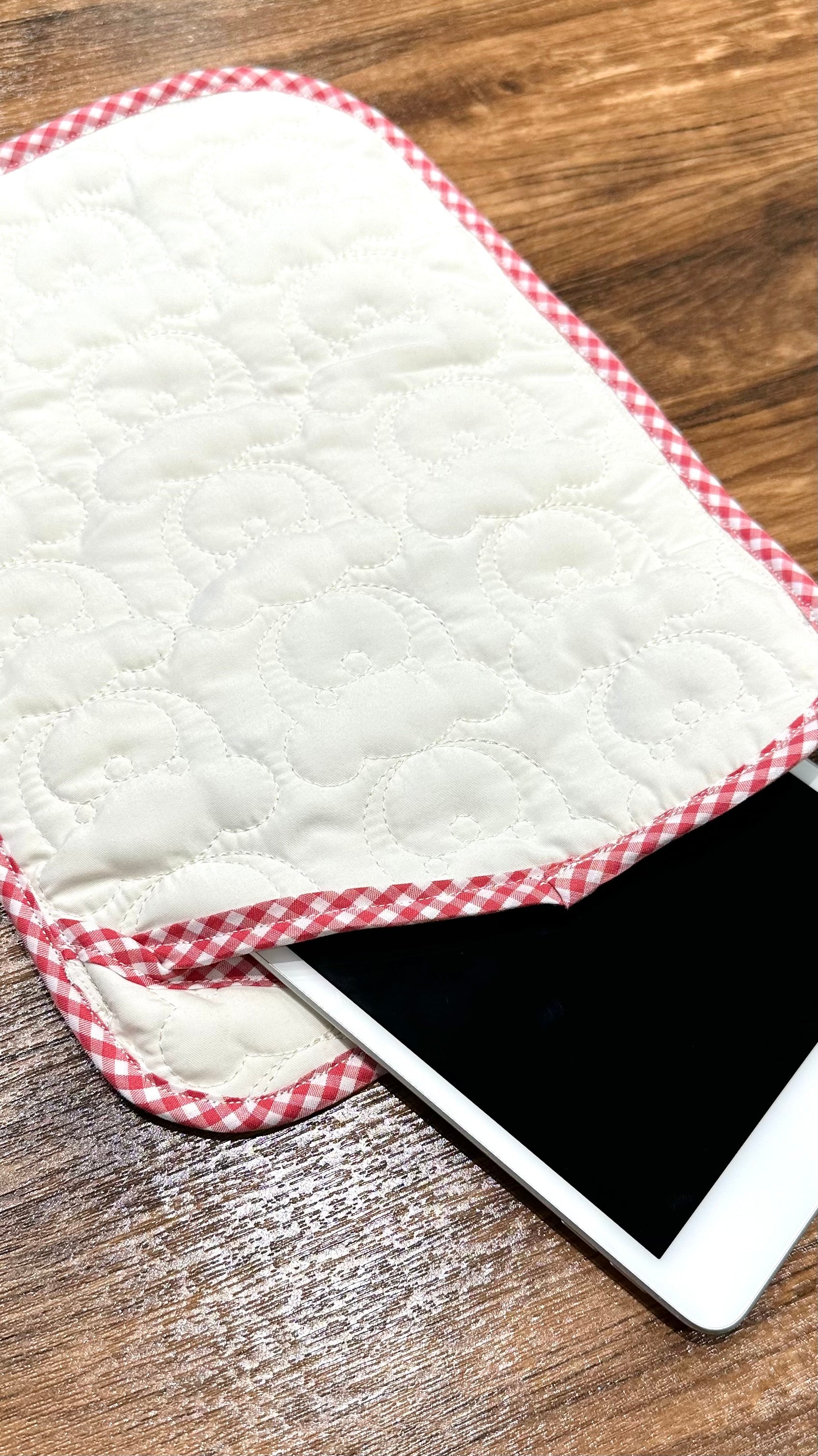 Made in China Polyester Quilted Fabric - Bear - nomura tailor
