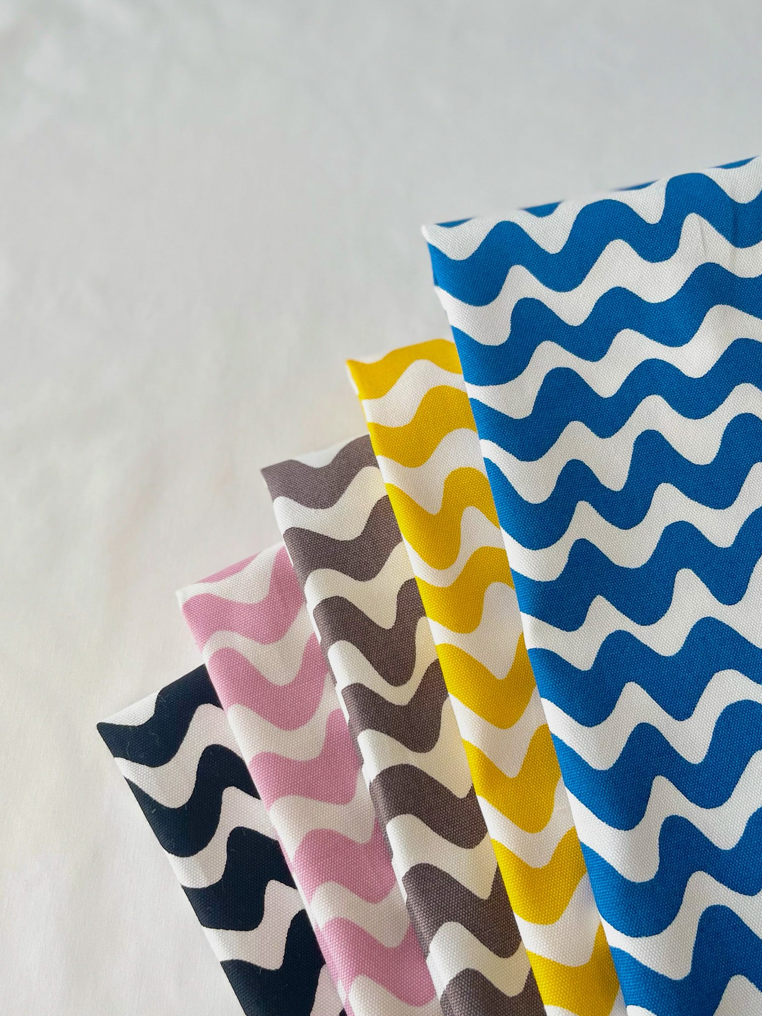 Cotton Oxford Fabric -  Wavy stripe pattern - nomura tailor