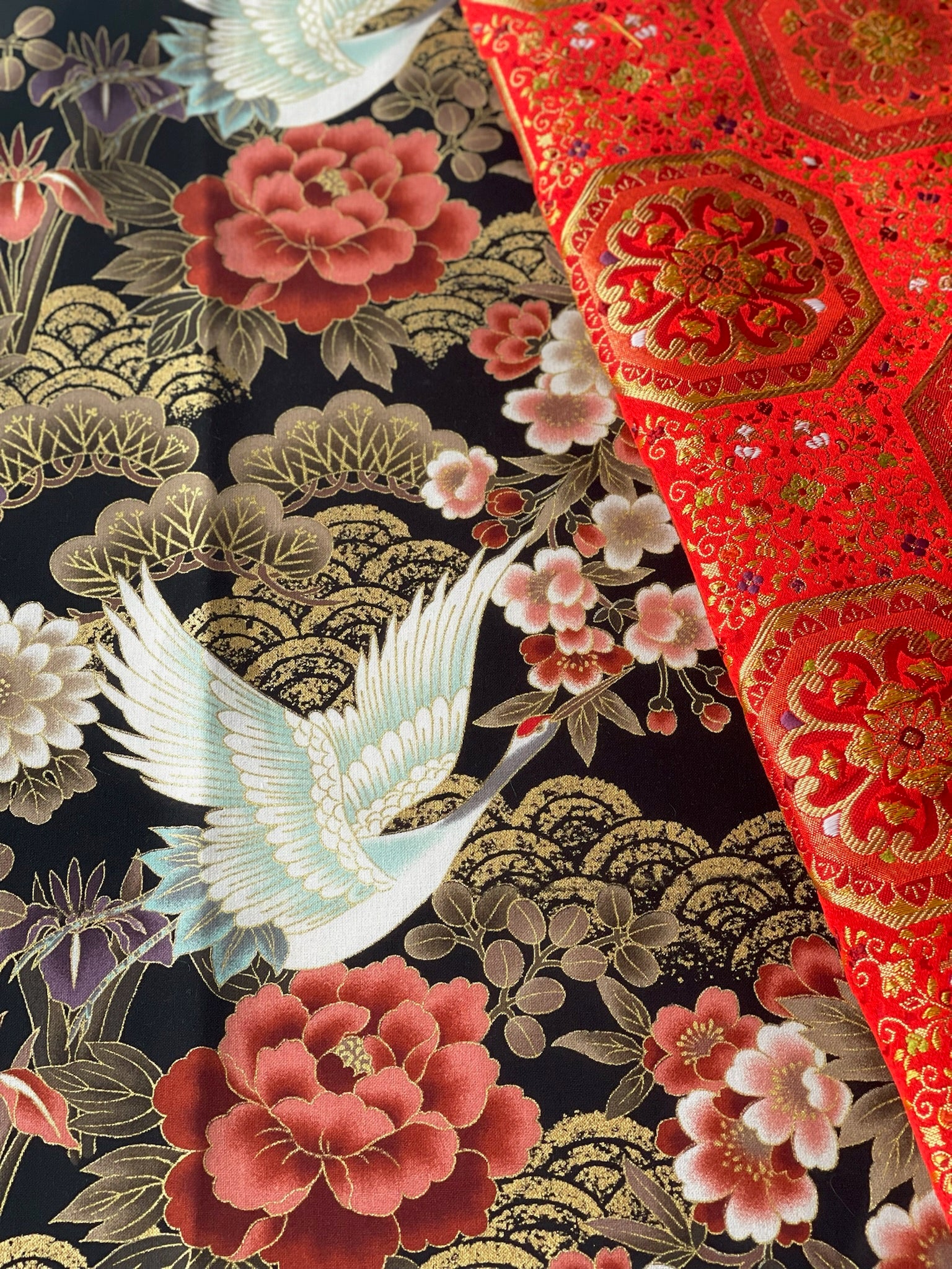 Cotton Muslin Japanese Pattern Printed Fabric - Blooming Crane - nomura tailor