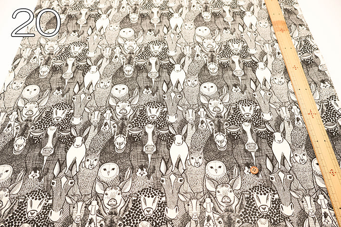USA Cotton Printed Fabric - moda THE HENHOUSE - nomura tailor