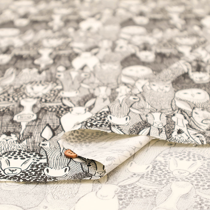 USA Cotton Printed Fabric - moda THE HENHOUSE - nomura tailor