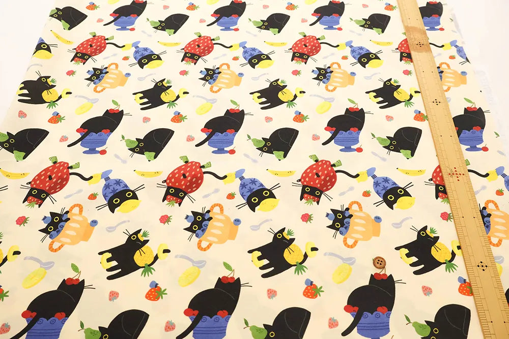 USA Cotton Printed Fabric TIMELESS TREASURE フルーツキャット - nomura tailor