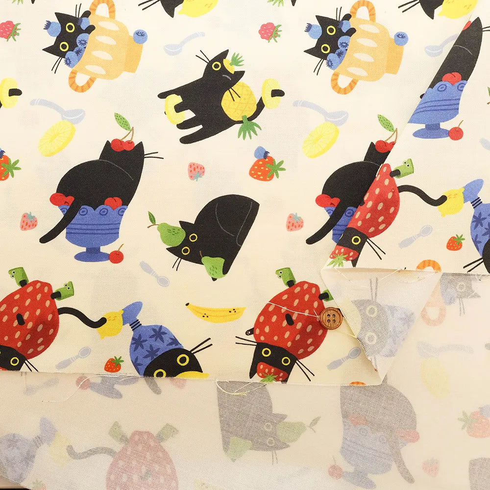 USA Cotton Printed Fabric TIMELESS TREASURE フルーツキャット - nomura tailor