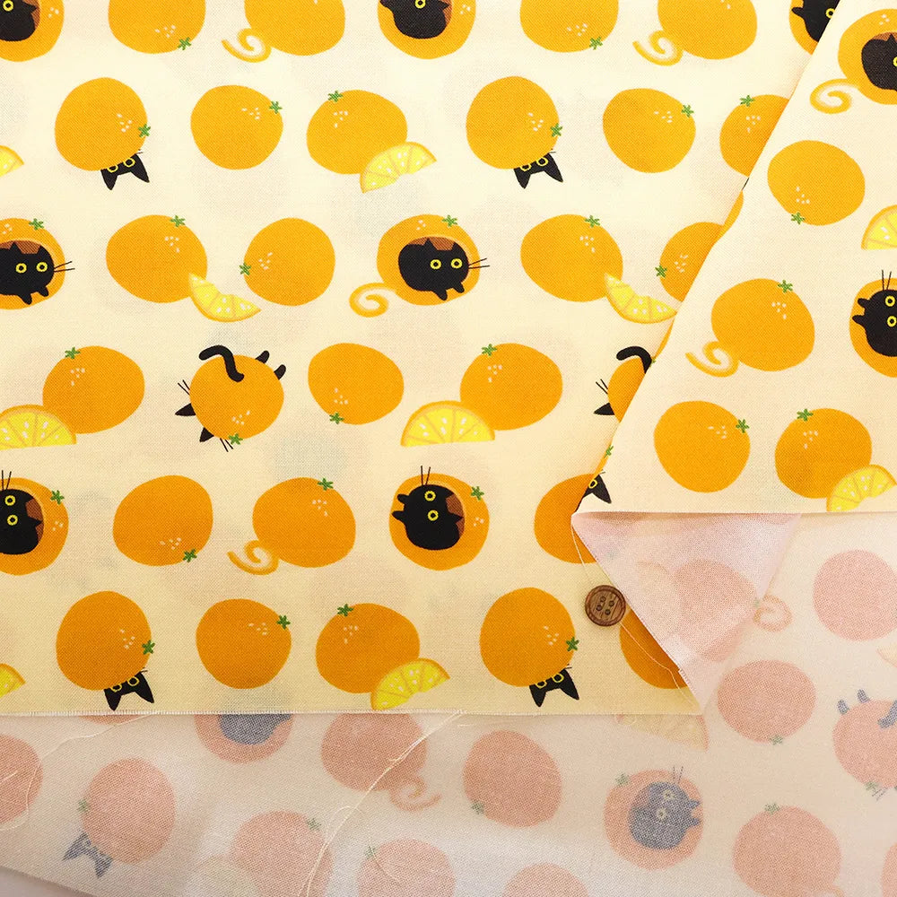 USA Cotton Printed Fabric TIMELESS TREASURE オレンジキャット - nomura tailor