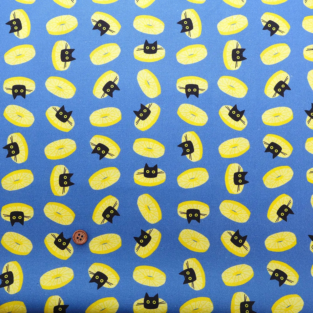 USA Cotton Printed Fabric TIMELESS TREASURE - Pine Cat - nomura tailor