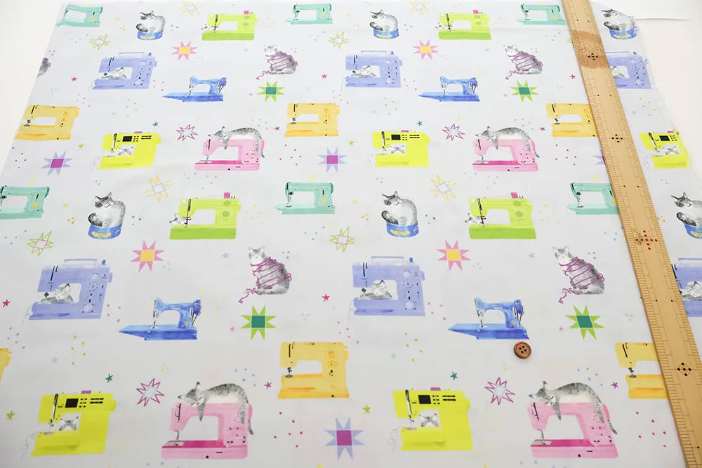 USA Cotton Printed Fabric TIMELESS TREASURE ミシンとネコ - nomura tailor
