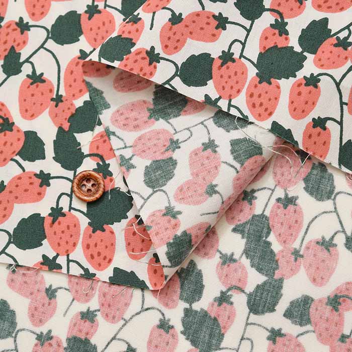 Cotton broadcloth print fabric Strawberry runner - nomura tailor